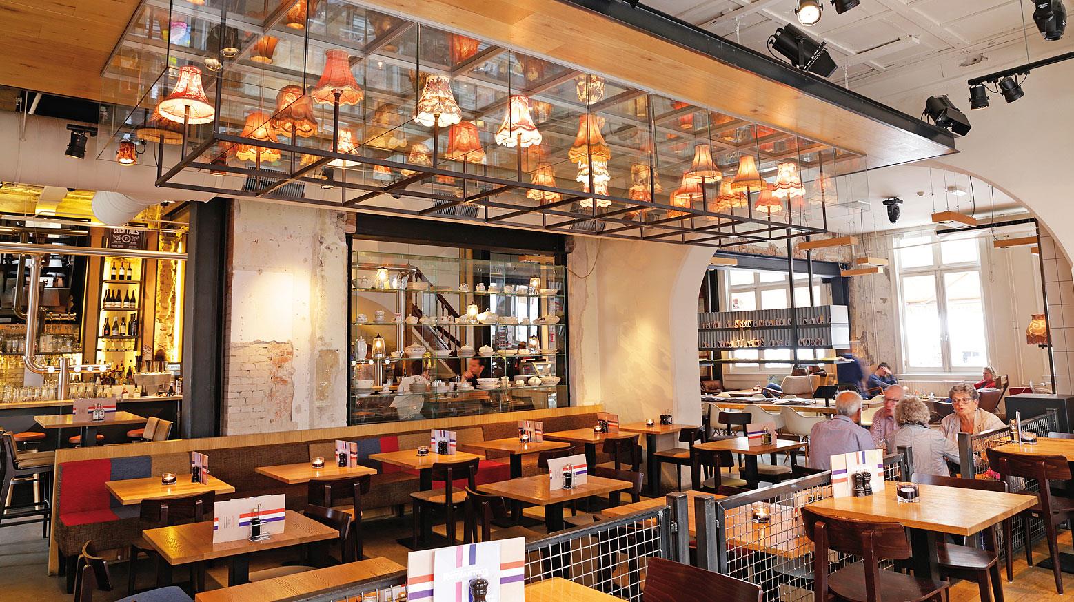 Grand Café Het Postkantoor Goes Amadore Hotels & Restaurants Zeeland Grand Café Het Postkantoor Goes Amadore Hotels & Restaurants Zeeland